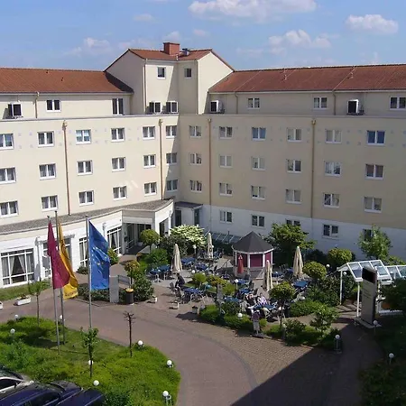 Airways Frankfurt Airport West מלון 4*