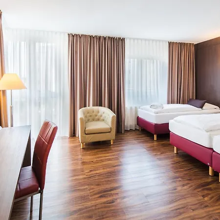Airways Frankfurt Airport West 4*