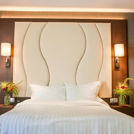 Hotell Airways Frankfurt Airport West