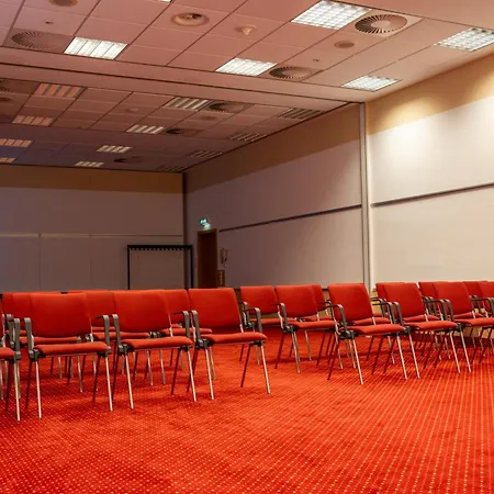 Airways Frankfurt Airport West 4* Raunheim