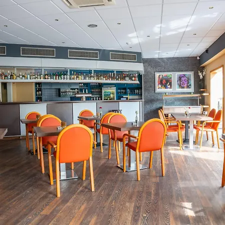 Hotell Airways Frankfurt Airport West