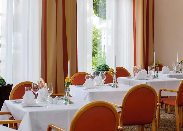 Airways Frankfurt Airport West Hotel 4*