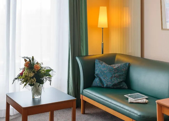 Airways Frankfurt Airport West Hotel 4*