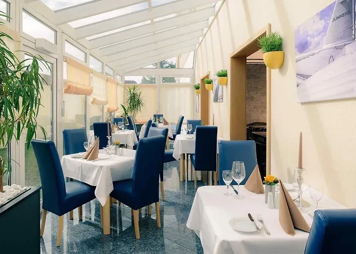 Airways Frankfurt Airport West 4*