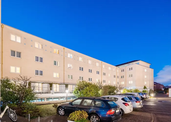 Airways Frankfurt Airport West