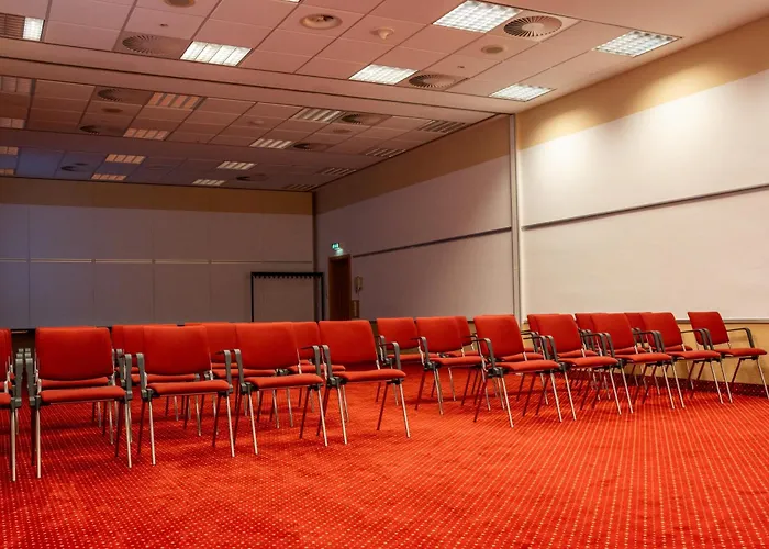 Airways Frankfurt Airport West 4* Raunheim