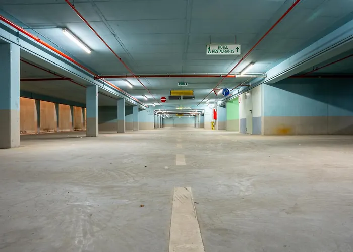 Hotel Airways Frankfurt Airport West 4*