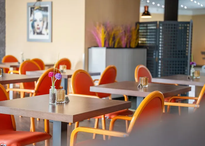 Hotel Airways Frankfurt Airport West 4*